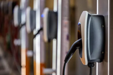 Revolutionizing EV Charging infrastructure with BICS Connectivity for ENGIE Vianeo